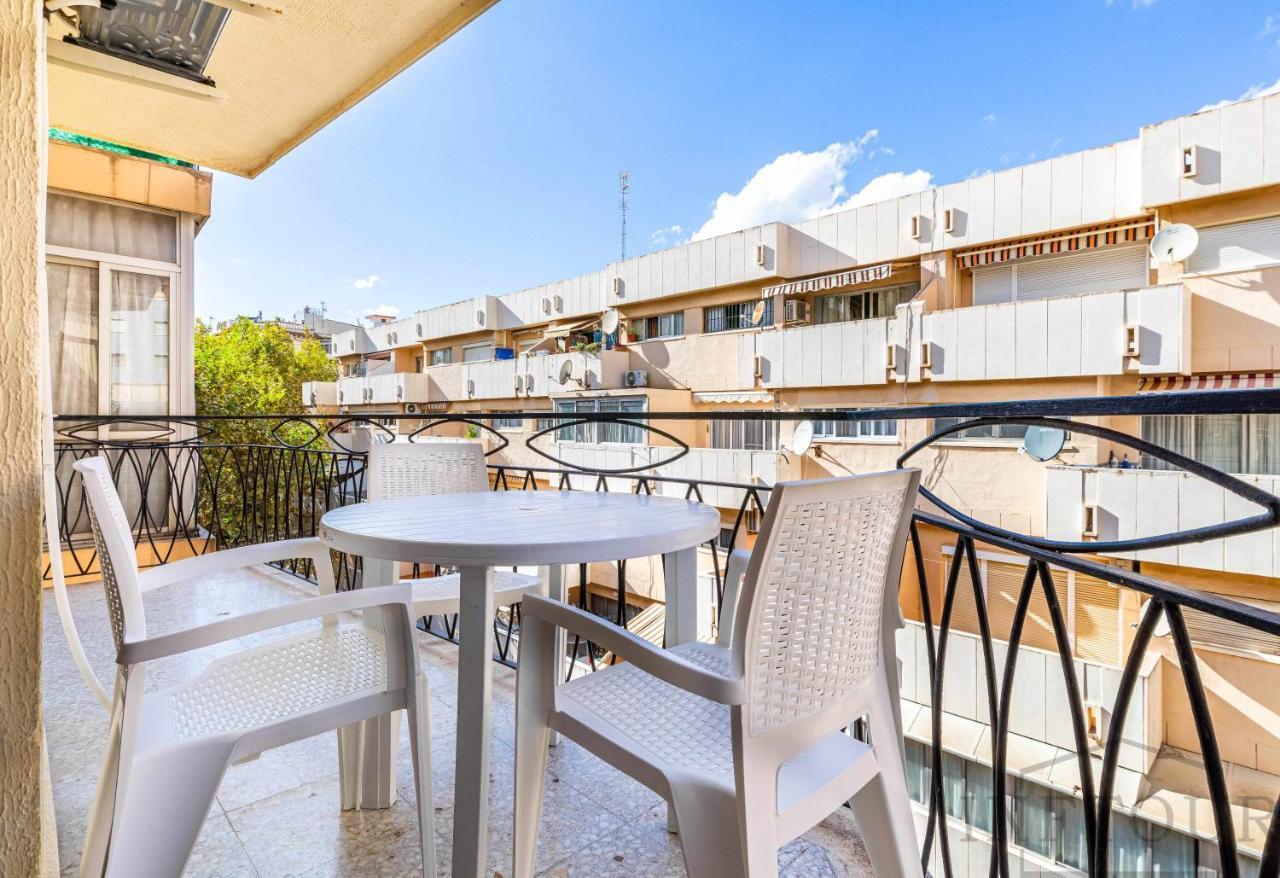 Inftour Paola III Apartamento Calp Exterior foto